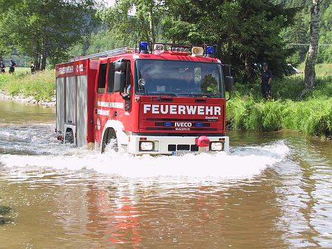 Bild 12.JPG - LF 16/12 seit 2002 im Dienst der FF Schönheide/Erzg.